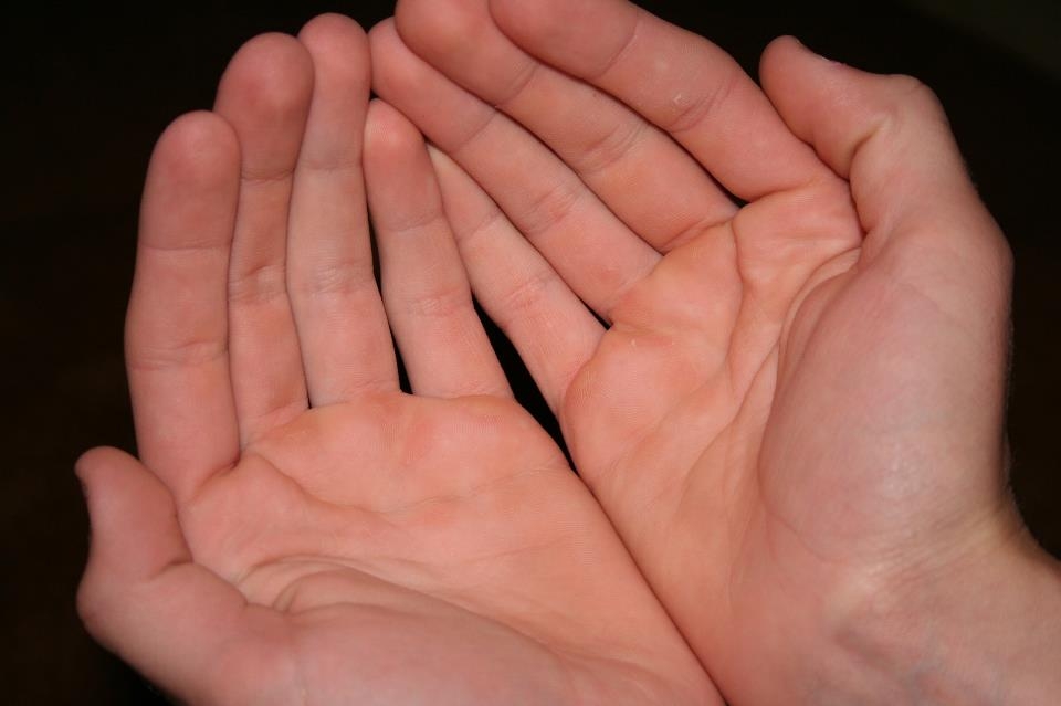 5 kiểu bàn tay của người có số giàu sang