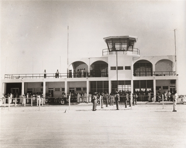 Sân bay Dubai xưa. (Ảnh: Internet)