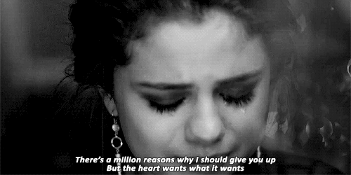 Chuyện tình đau khổ với Justin đã là nguồn cảm hứng cho bản hit "The Heart Wants What It Wants" của Selena