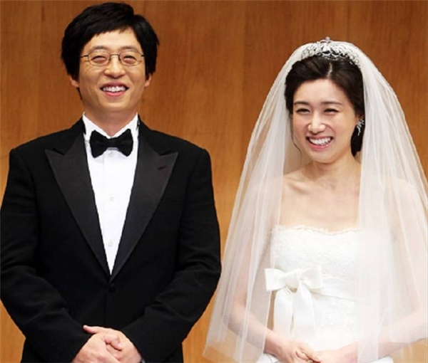 Hai vợ chồng Yoo Jae Suk - Na Kyung Eun