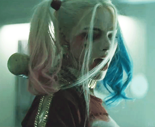 Không ít người đã bình luận rằng khó có thể tìm ra được một Harley Quinn nào chuẩn hơn phiên bản của Margot.