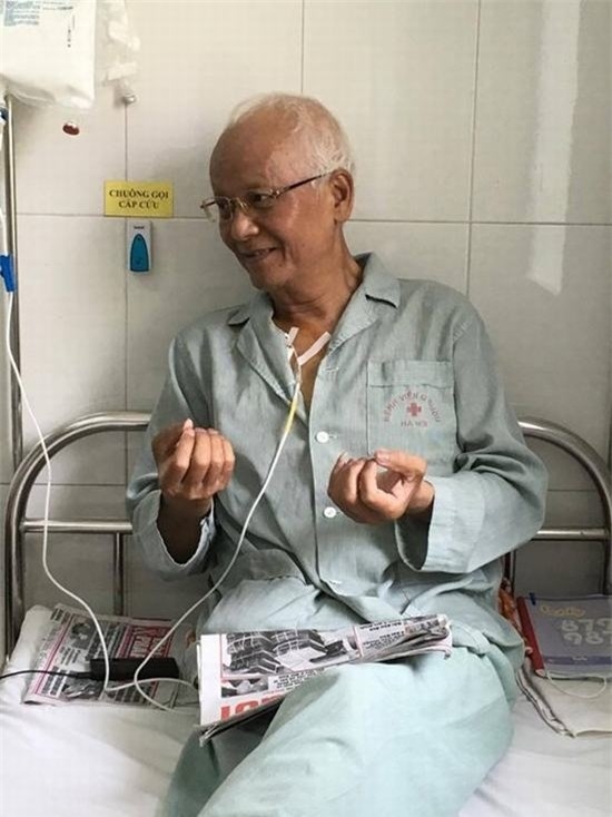 Nghệ sĩ Duy Thanh thực hiện hóa trị suốt 4 năm nay và mới trải qua một cuộc đại phẫu - Tin sao Viet - Tin tuc sao Viet - Scandal sao Viet - Tin tuc cua Sao - Tin cua Sao