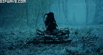 Sadako là một cô gái trẻ với năng lực siêu nhiên, chết oan ức do bị đẩy xuống giếng. (Ảnh: Internet)