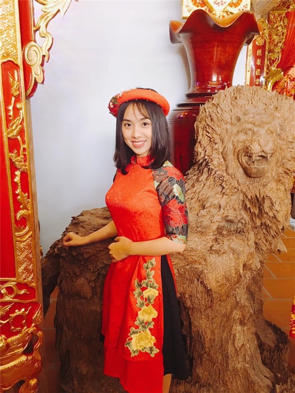 Sao Việt nô nức đi viếng nhà thờ Tổ của Hoài Linh dịp đầu năm - Tin sao Viet - Tin tuc sao Viet - Scandal sao Viet - Tin tuc cua Sao - Tin cua Sao