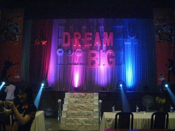 DREAM BIG 2013 - Cất tiếng hát để chắp cánh ước mơ