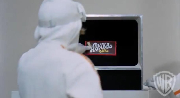 
	
	Máy Wonkavision từ bộ phim WillyWonka & the Chocolate Factory sẽ giúp bạn tự mình lấy được mọi thứ mà bạn thấy khi nó xuất hiện trên màn hình.