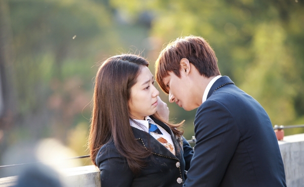 Park Shin Hye và Lee Min Ho