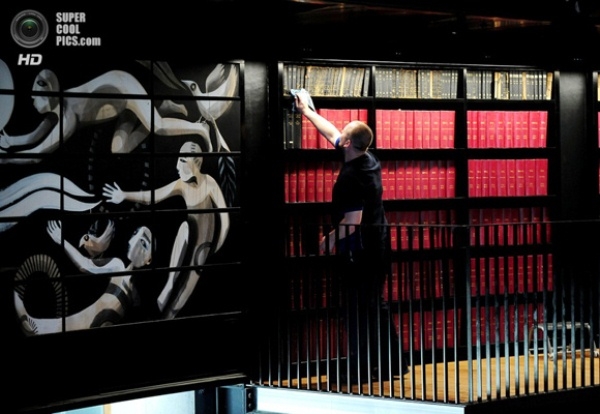 Cận cảnh thư viện khổng lồ nhất châu Âu
