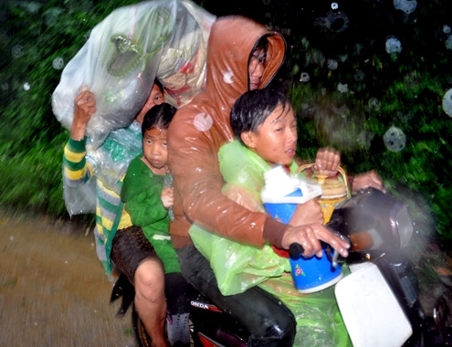 Siêu bão Haiyan chuyển hướng tiến thẳng vào Thanh Hóa