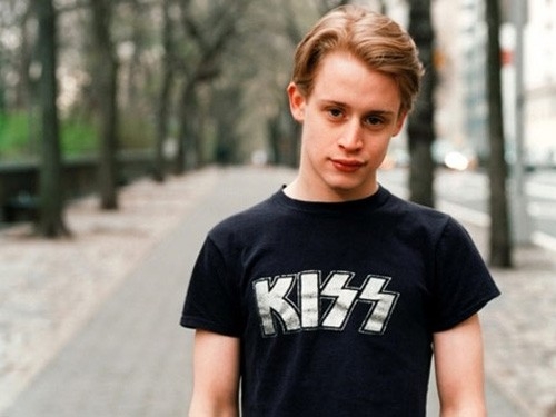 
	
	Macaulay lúc trẻ.