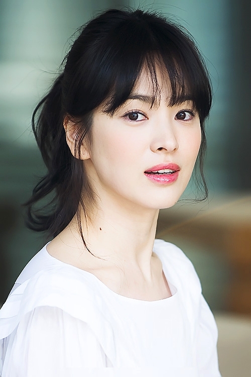 
	
	Song Hye Kyo đứng thứ 8 trong bảng Nghệ sĩ được tìm kiếm nhiều nhất năm.