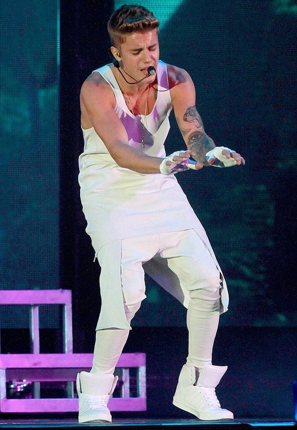 
	
	Justin Bieber trong chuyến lưu diễn ở Úc