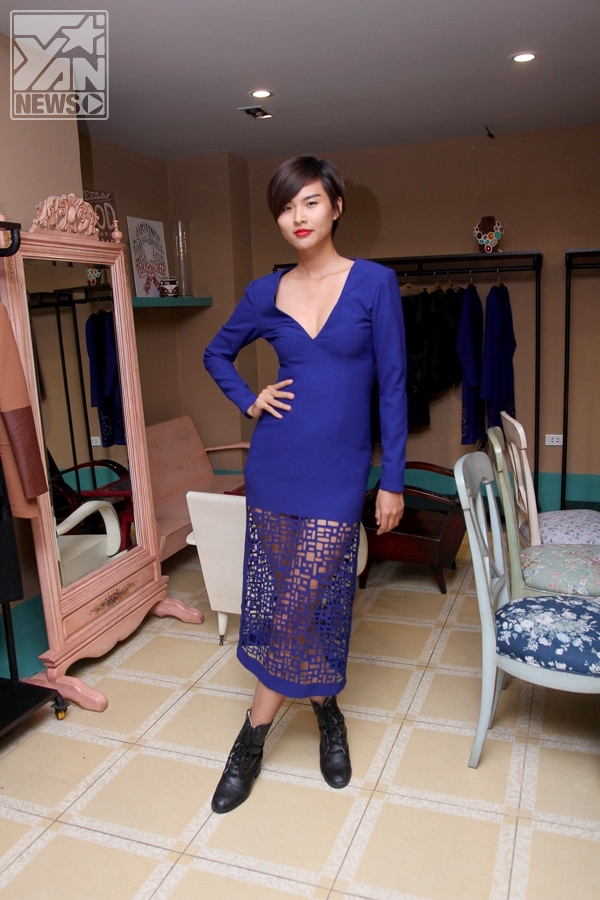 
	
	Người mẫu Thiên Trang và 1 thiết kế trong BST Thu Đông 2013 của Devon London