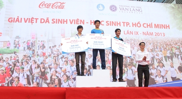 Sôi động Giải Việt dã Sinh viên – Học sinh TP.HCM lần 9, năm 2013