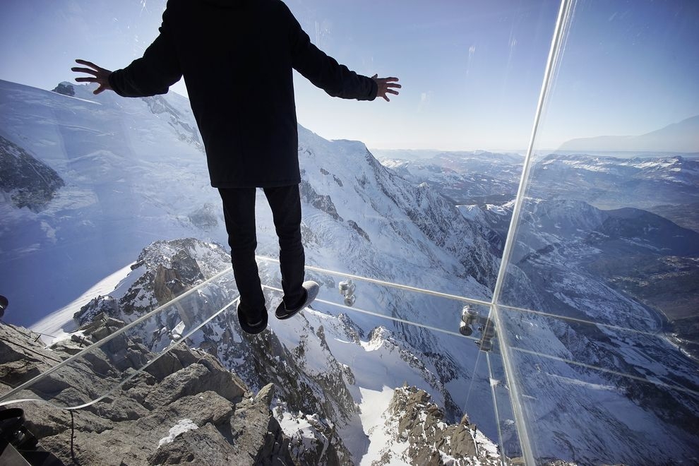 8 thềm treo ngắm cảnh trên cao đáng sợ nhất thế giới