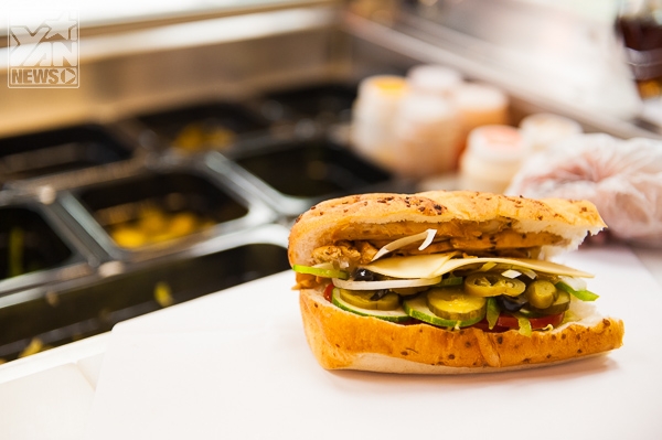 Bánh mì "xanh" Subway tưng bừng khai trương cửa hàng thứ 5 tại TP.HCM