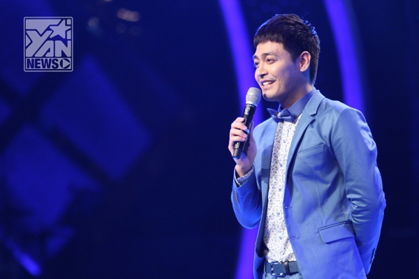 
	
	Top 8 Vietnam Idol mùa thứ 5.
	
	MC Phan Anh
	
	Bộ 3 giám khảo có sự thay đổi khi Huy Tuấn thế chỗ cho đạo diễn Nguyễn Quang Dũng.