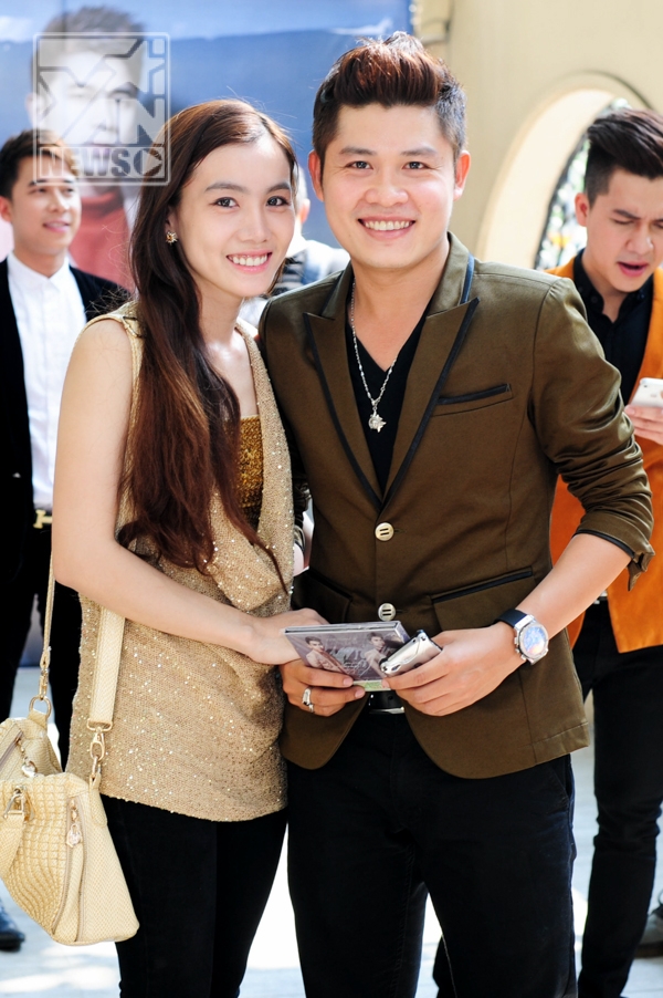 
	
	Vợ chồng nhạc sĩ Nguyễn Văn Chung - Tin sao Viet - Tin tuc sao Viet - Scandal sao Viet - Tin tuc cua Sao - Tin cua Sao