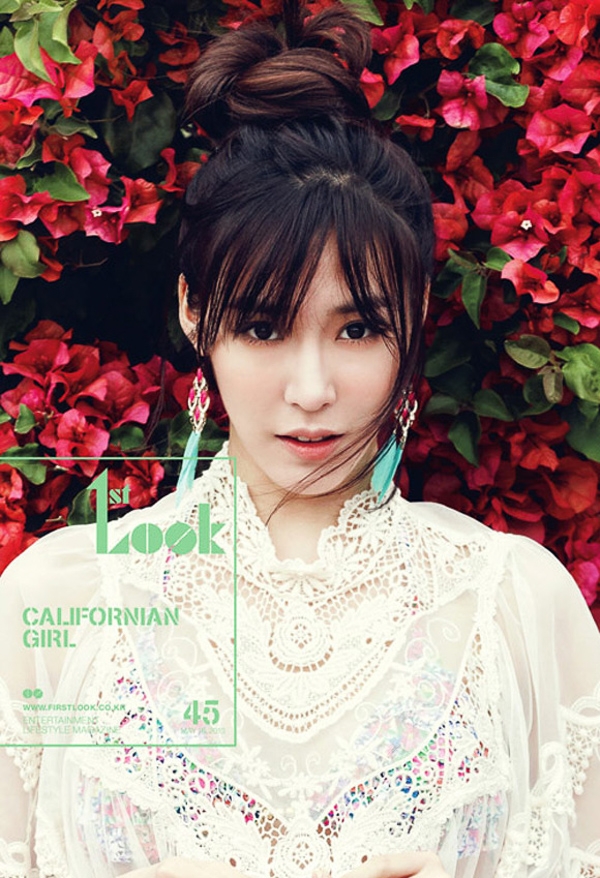 
	
	 Một thành viên khác của SNSD - Tiffany cũng "bị ưng" kiểu mái này và đã "mang" lên tạp chí.