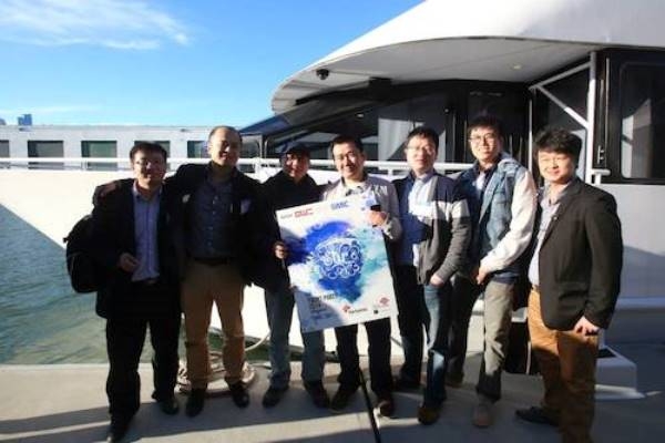 Nguyễn Hà Đông dự "tiệc công nghệ" trên du thuyền tại Mỹ
