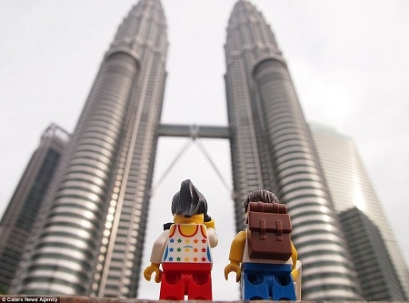 
	
	Tháp đôi Petronas, Kuala Lumpur, Malaysia