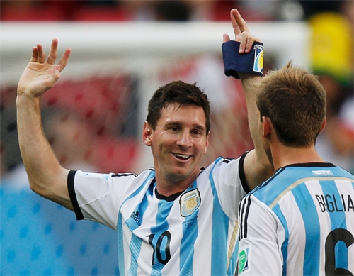 
	
	Messi đang có kỳ World Cup thành công nhất của cá nhân anh, nhưng chưa đủ theo FIFA. Ảnh: Reuters.