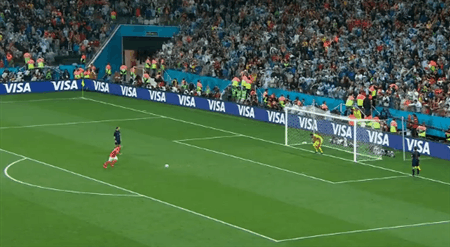
	
	Pha cản phá xuất sắc của Romero trước Sneijder