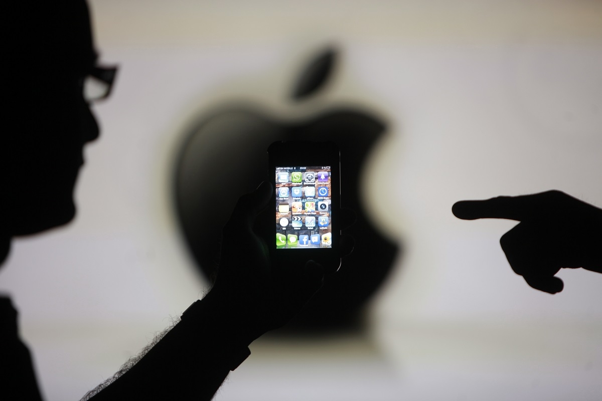 
	
	Apple cho biết họ không liên quan đến các chương trình gián điệp của chính phủ Mỹ. Ảnh: Reuter.