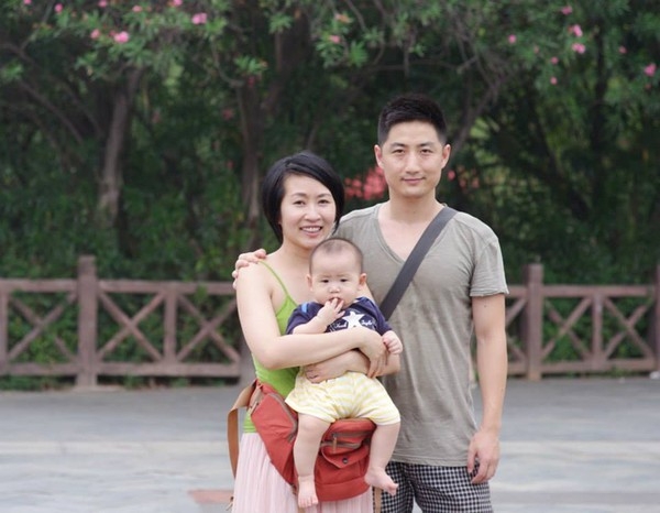 Mẹ Việt cùng con 6 tháng tuổi chu du 13 thành phố trên thế giới