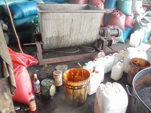 Sản xuất cà phê bằng hóa chất, bột bắp ở Đắk Lắk
