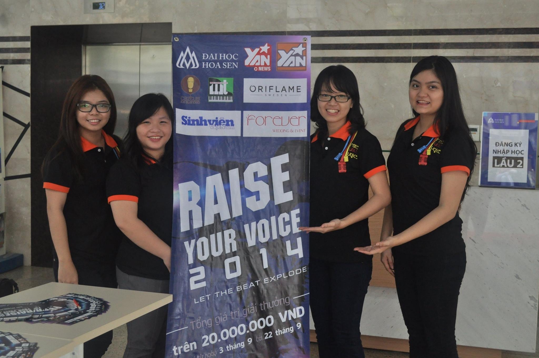 Raise Your Voice 2014 : Cuộc thi âm nhạc cho sinh viên đam mê ngoại ngữ