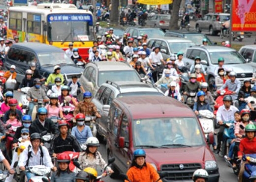 Bằng lái xe do Việt Nam cấp có thể sử dụng ở hơn 70 quốc gia