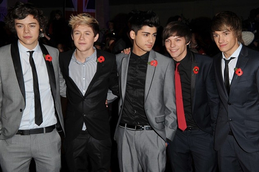 
	
	One Direction tham dự Pride of Britain Awards vào ngày 8/11/2010 tại London.