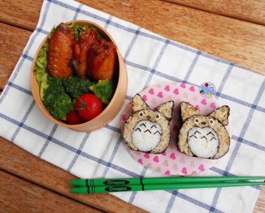 
	
	Sushi Totoro đáng yêu
