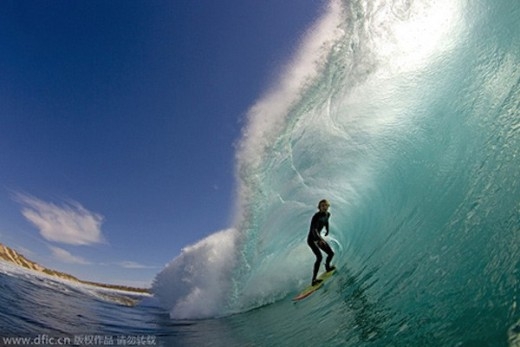 
	
	Khoảnh khắc lướt sóng ấn tượng của Codie Carter ở bờ biển Tây Úc.