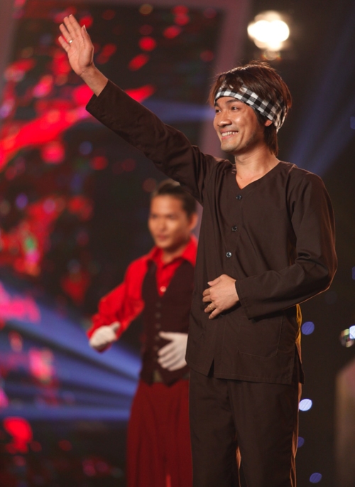 
	
	Anh thợ cắt tóc Từ Như Tài vào thẳng Chung kết.
	
	
	Cậu bé Lý Vĩnh Hòa dù lọt vào top 3 thí sinh được bình chọn nhiều nhất nhưng đành chia tay chương trình vì số phiếu vẫn kém thí sinh múa cột Mai Quốc Anh.