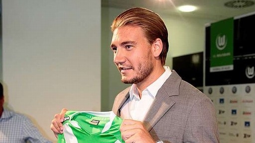 
	
	Nicklas Bendtner (Đan Mạch - Wolfsburg)