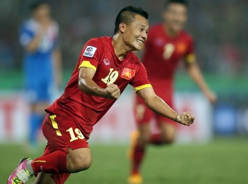 
	
	Màn thể hiện ấn tượng tại AFF Cup 2014 khiến Thành Lương lọt vào mắt xanh của các nhà tuyển trạch Hàn Quốc. (Ảnh: Internet)