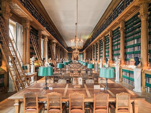 
	
	Thư viện Mazarine, Paris, Pháp