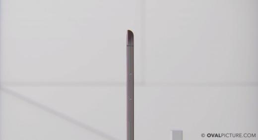 
	
	iPhone 6 cực mỏng với độ dày 6,9mm, nhưng iPhone 7 “tưởng tượng” chỉ có 6,1mm.