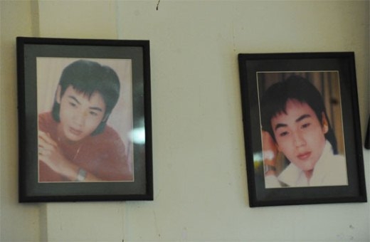 
	
	Băng đĩa và hình ảnh nghệ sĩ Đỗ Linh gia đình còn lưu giữ.