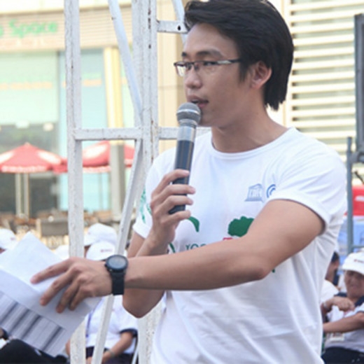 
	
	VJ Quang Bảo - MC đồng hành cùng chương trình