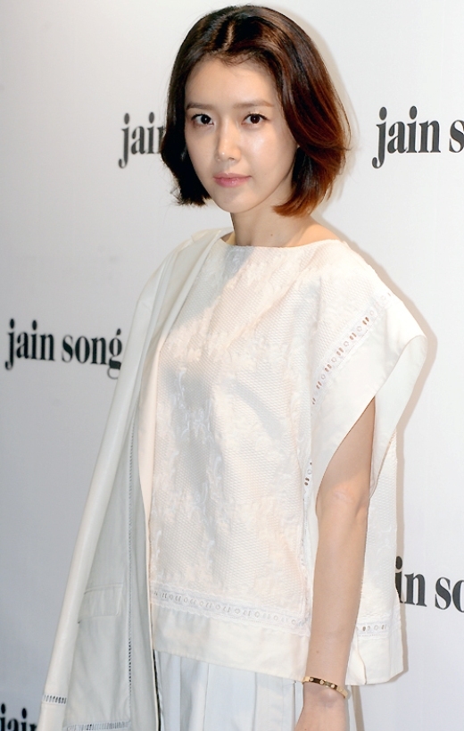 
	
	Chae Jung Ahn