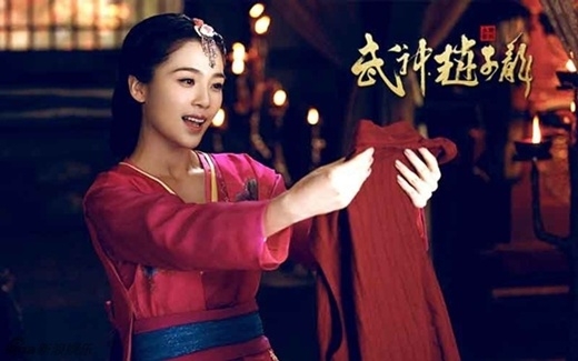 
	
	Triệu Hàn Anh Tử đóng vai Lý Phi Yến