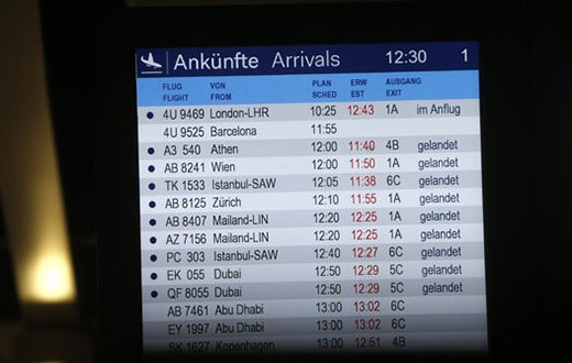 
	
	Bảng thông tin chuyến bay đặt tại phi trường ở thành phố Dusseldorf, Đức, không hiển thị tình trạng chuyến bay của 4U9525.
