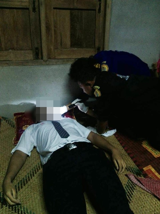 
	
	Một nam sinh ở Thái Lan tử vong vì nghe điện thoại khi ngủ