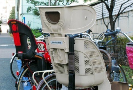 
	
	Ở Nhật Bản, dù bạn có để xe đạp ngoài đường cũng không sợ bị mất cắp.