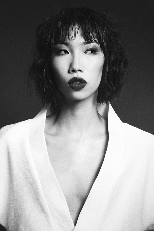 
	
	Với những lợi thế hiện có kết hợp sự nỗ lực không ngừng nghỉ, Kim Phương được kì vọng sẽ thành công như những thế hệ người mẫu bước ra từ Vietnam’s Next Top Model.