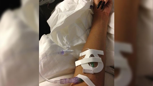 
	
	Tháng 5/2012, Rihanna đã đăng tải một tấm ảnh từ bệnh viện này nhưng không chia sẻ lí do vì sao cô lại có mặt ở đó. Một vài nguồn tin hành lang cho biết nữ ca sĩ đã bị cúm.