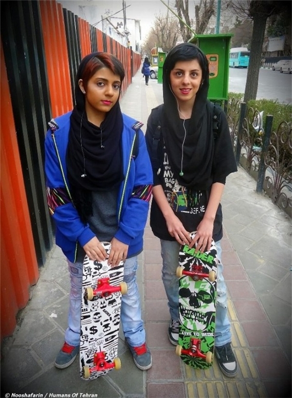 
Những cô gái tuổi teen, Tehran.